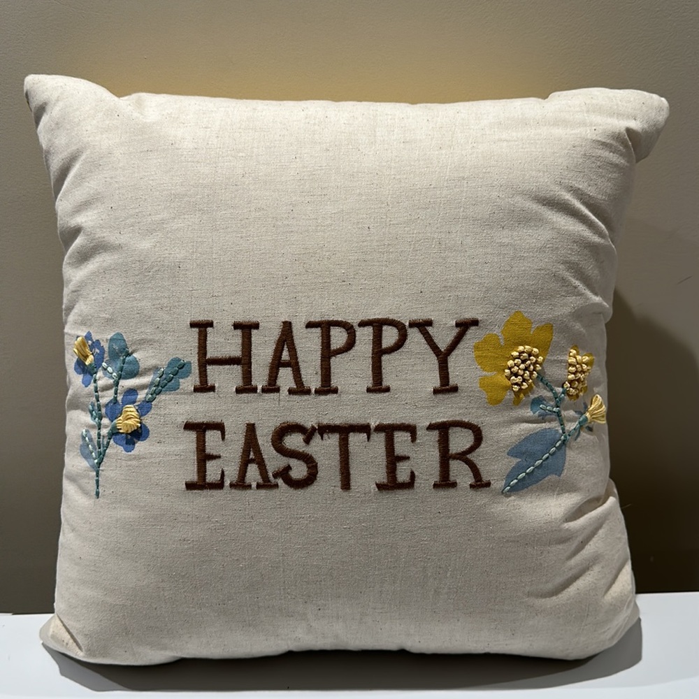COPY - 🌸NEW 🐣 Easter  THRESHOLD Decorative Pillow 18in x 18in. - Picture 2 of 15